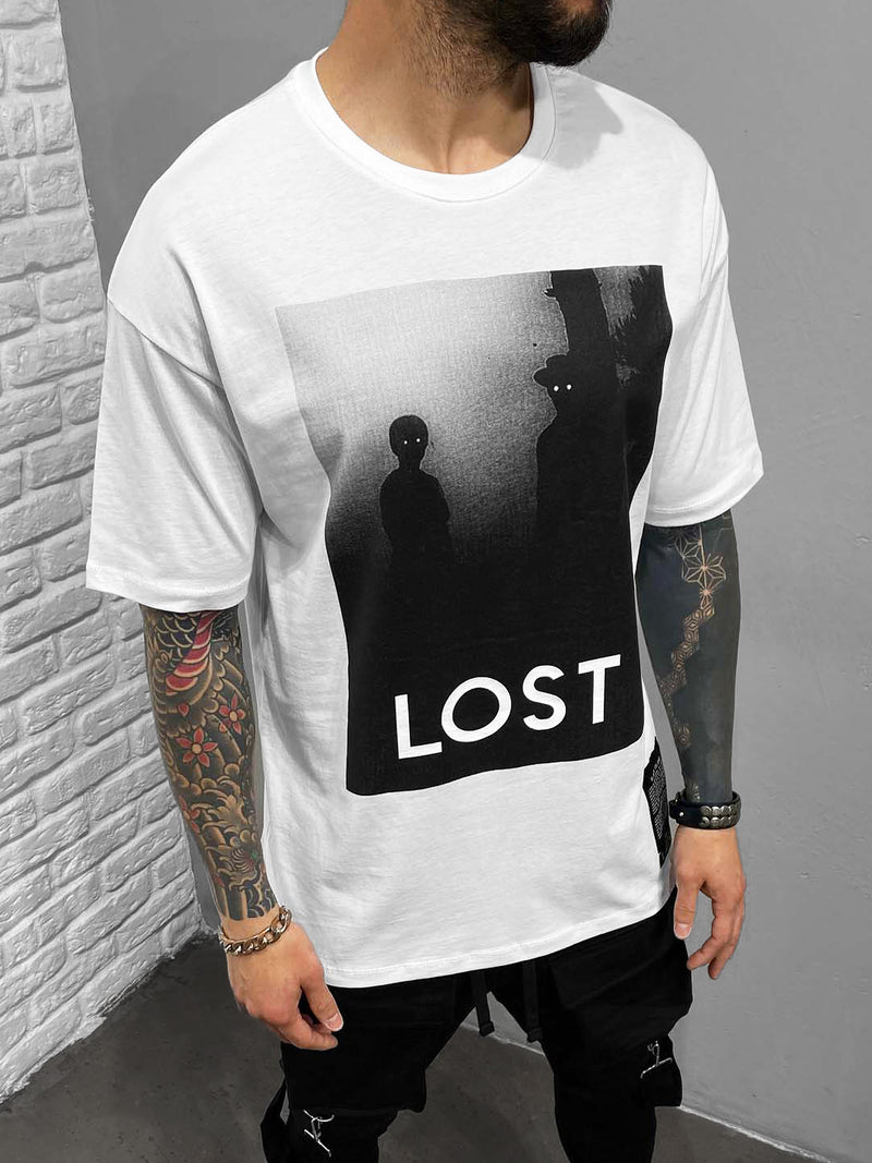 - LIMITED EDITION -  T-Shirt von Black Island mit Rundhalsausschnitt. Farblich abgesetzter Print vorne.   Unser Model trägt Größe L.  Körperlänge: 186 cm (6,17 ft) Gewicht: 83 kg (185 lbs)  Farbe: Weiß  Material: 100% Baumwolle  Normale Passform. 